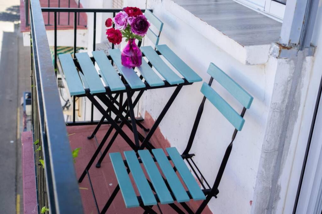 Pablo Neruda Tourist Home Καρμόνα Εξωτερικό φωτογραφία